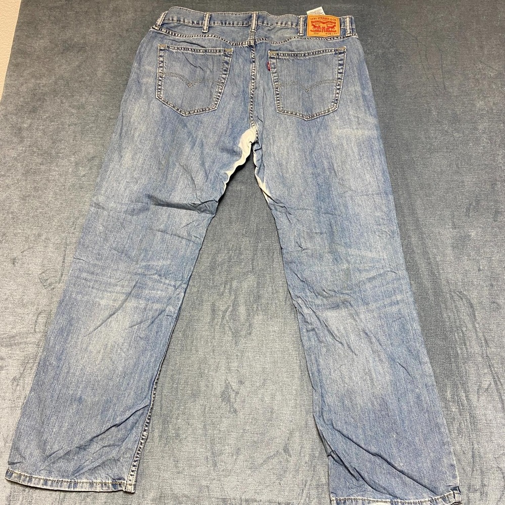 Levi's 559 Jeans Mens 38x34 Blue Denim Medium Wash Stretch Relaxed Straight Fit